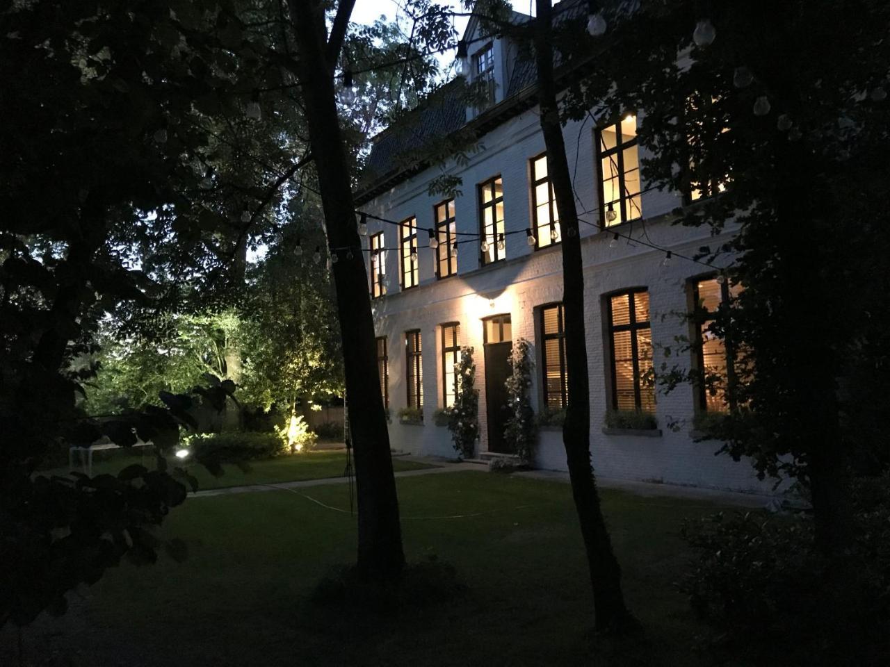 Pastorie Caeneghem Bed & Breakfast Kanegem Bagian luar foto
